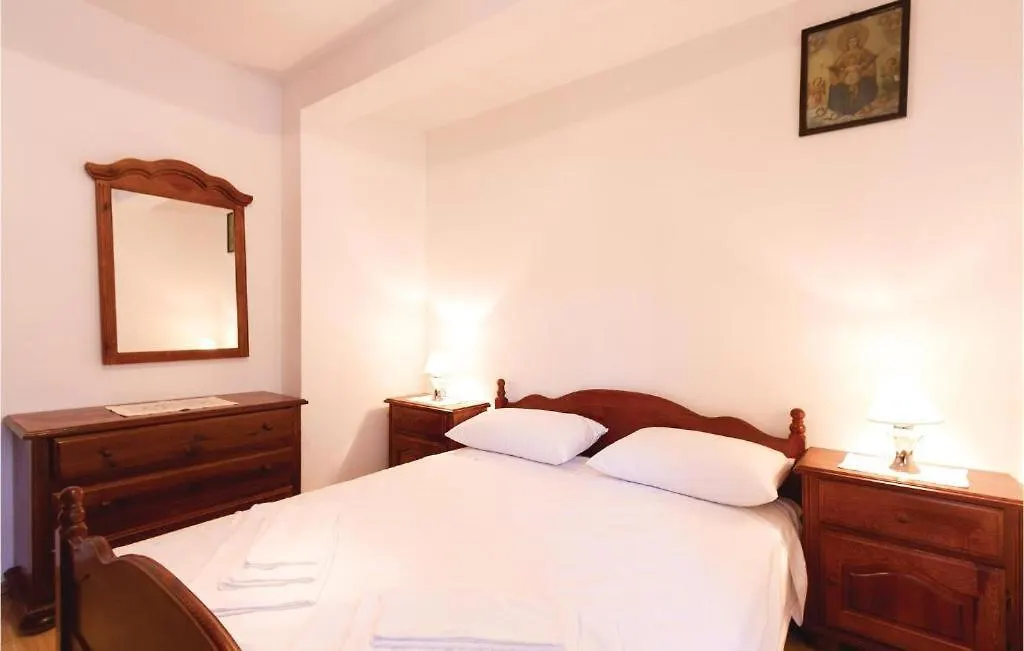 Apartment Frankovici Stara Vala - Tinjan Istra